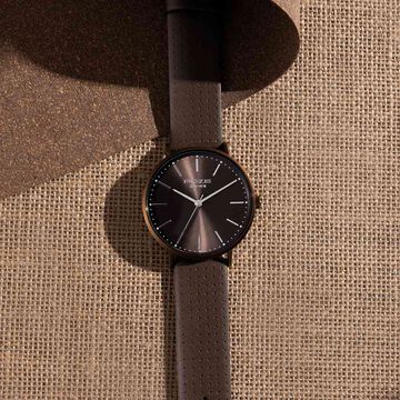 Sonata Poze Quartz Analog Brown Dial Leather Strap Watch for Men