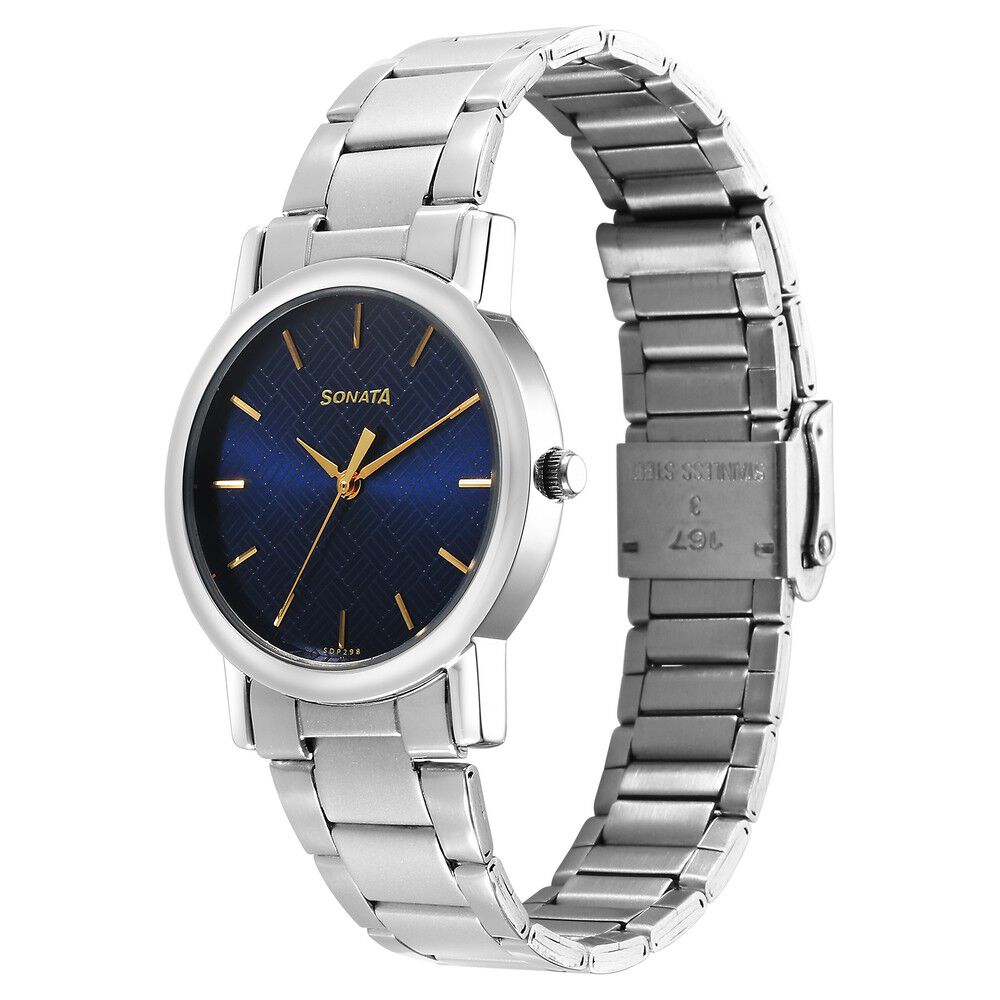 Blue dial silver on sale stainless steel strap watch