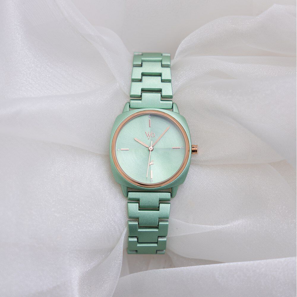 Fastrack Vyb Slayer Quartz Analog Green Dial Metal Strap Watch for Girls