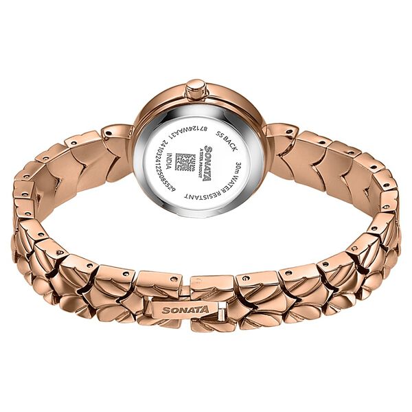 Women's Vintage style mother of pearl dial Bracelet Watch - image number 5
