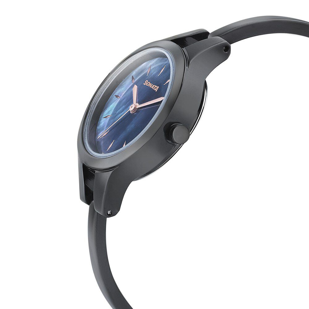 Buy Online Sonata Onyx Mother of Pearl Dial Women Watch With