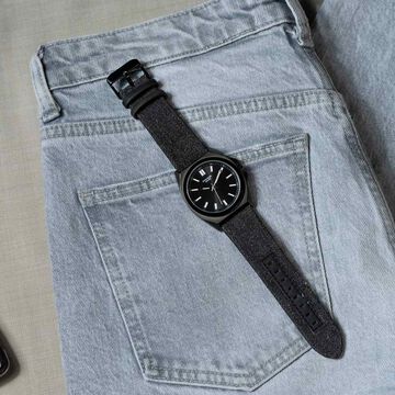 Sonata Poze Quartz Analog Black Dial Black Denim Leather Strap Watch For Men