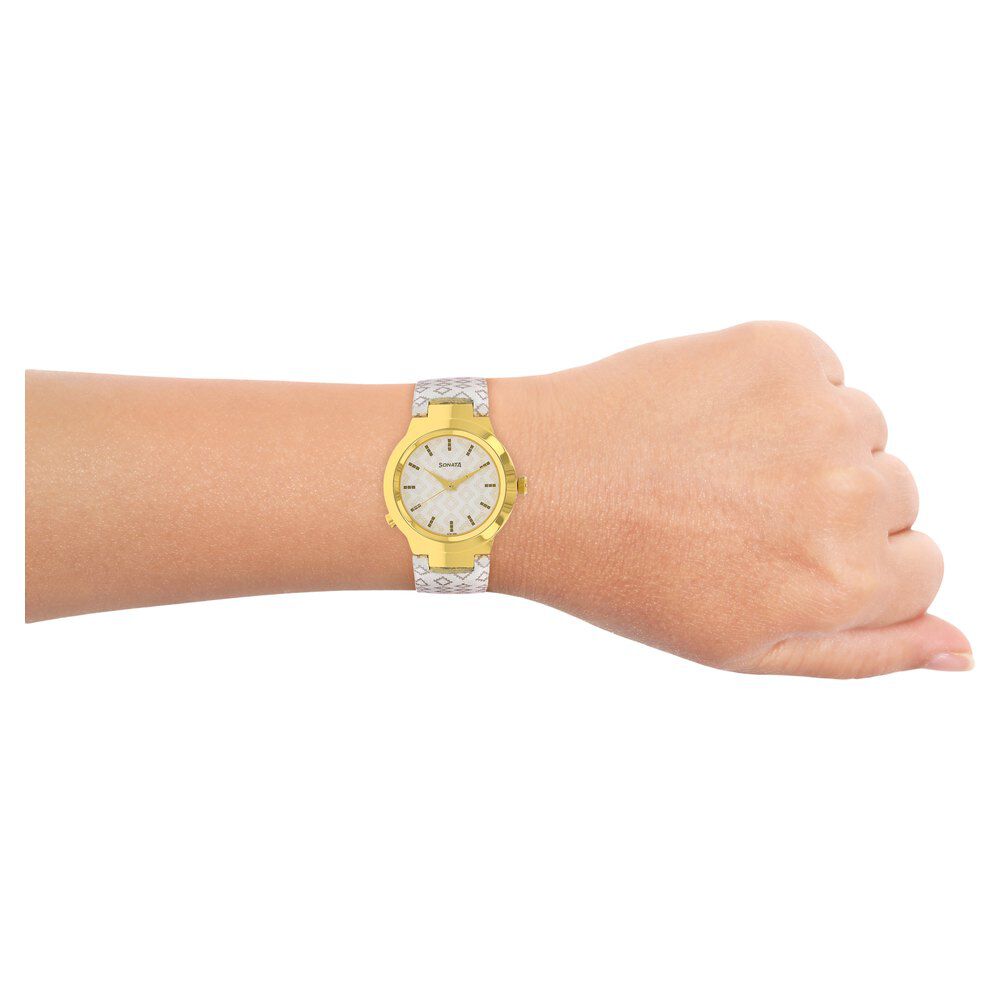 Sonata act discount safety watch