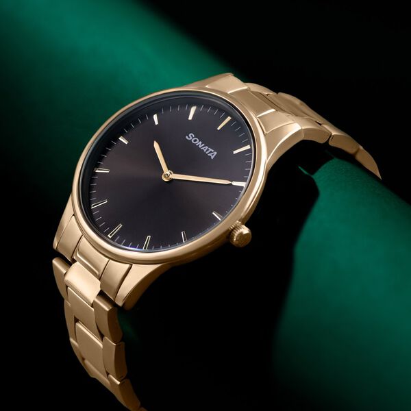Sonata Quartz Analog Green Dial Golden Stainless Steel Strap Watch For Men - image number 0
