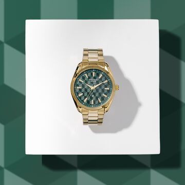 Sonata Poze Quartz Analog Two Toned Dial Golden Colour Stainless Steel Strap Watch For Men