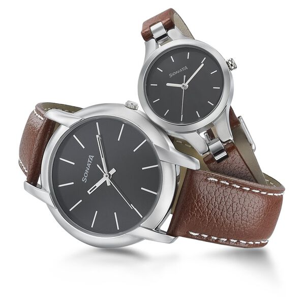 Sonata Quartz Analog Black Dial Leather Strap Watch for Couple - image number 3